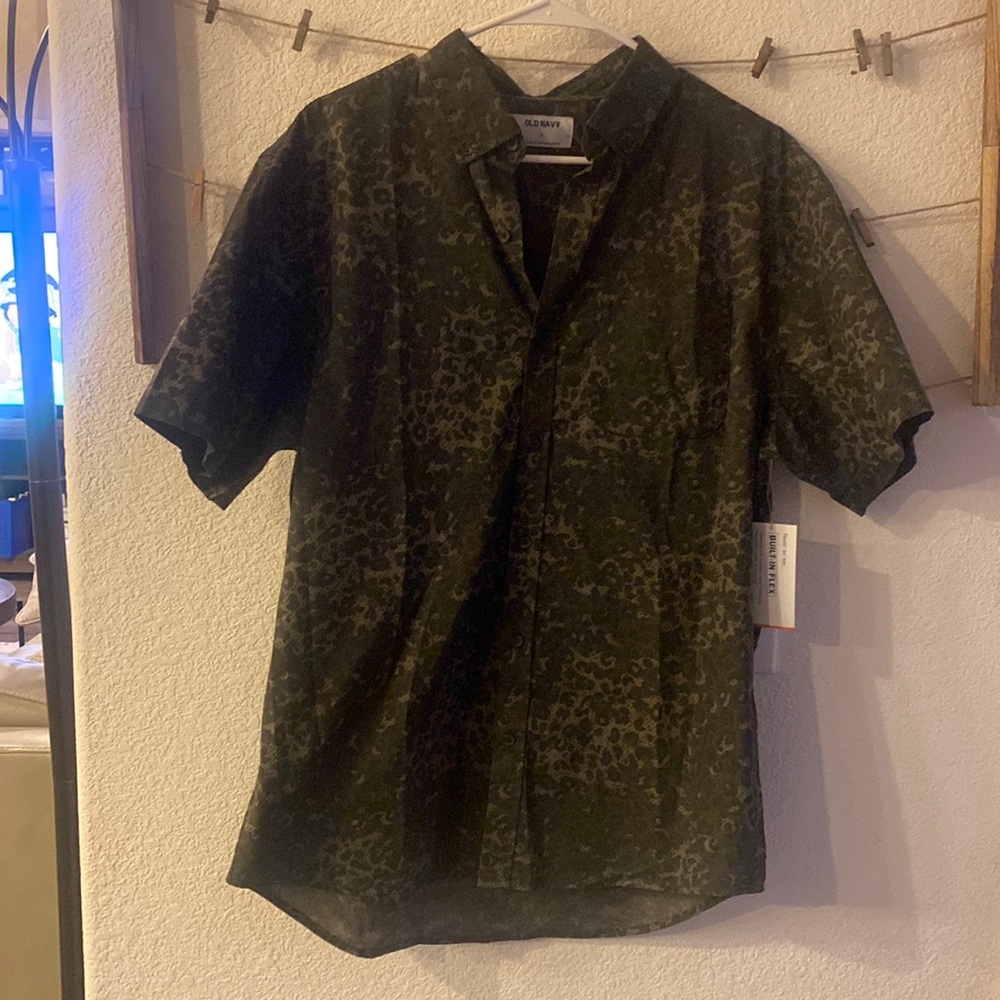 Men shirt sleeve button up leopard print